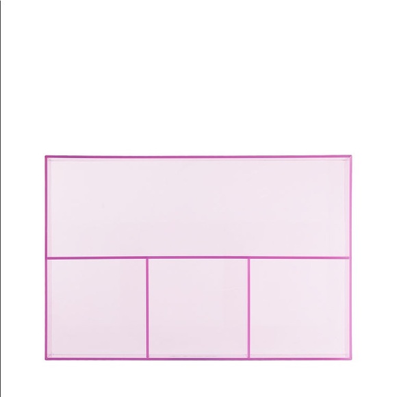 NEW💕VS PINK BEAUTY MAKE-UP TRAY /ORGANIZER PINK - Picture 4 of 6